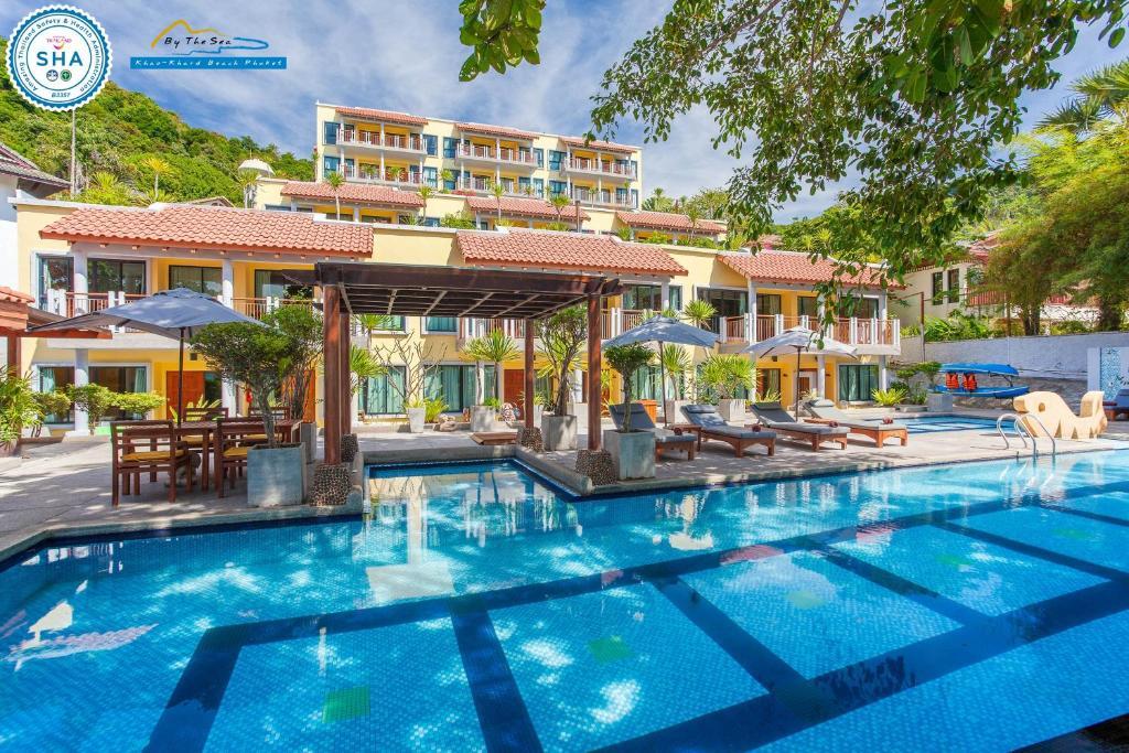 Hotel By The Sea fotografia 1