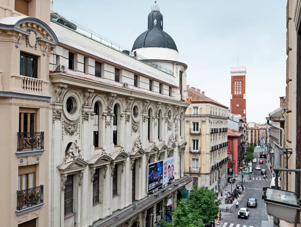 Catalonia Puerta del Sol fotografia 1