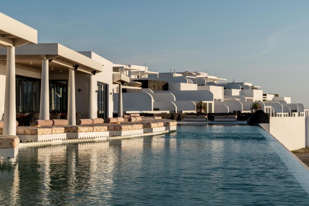 Cresanto Luxury Suites fotografia 1