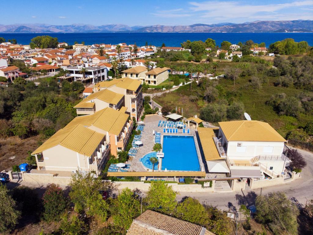 Hotel Kavos Plaza fotografia 1